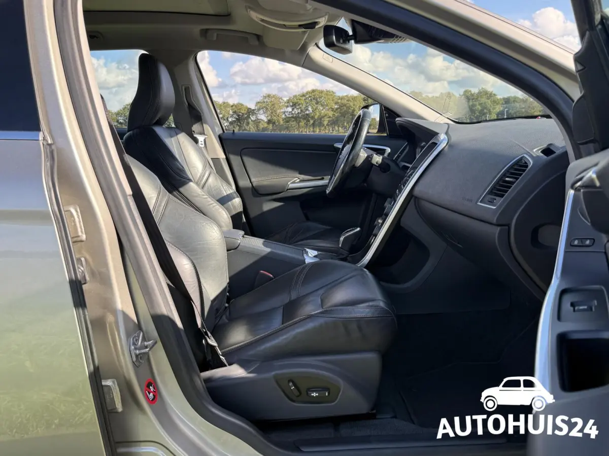 2.0 T5 FWD Summum ACC|PANODAK|KEYLESS|NL-AUTO|TREKHAAK