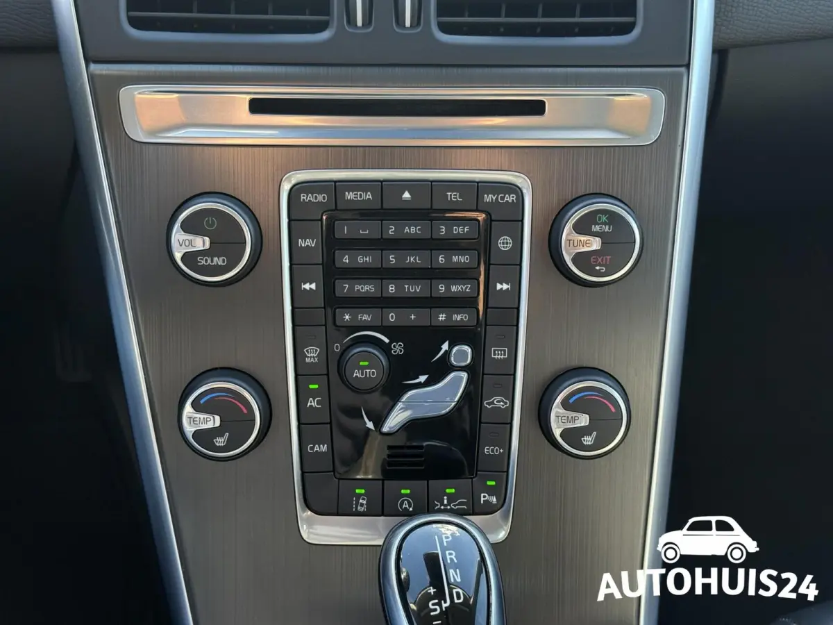 2.0 T5 FWD Summum ACC|PANODAK|KEYLESS|NL-AUTO|TREKHAAK