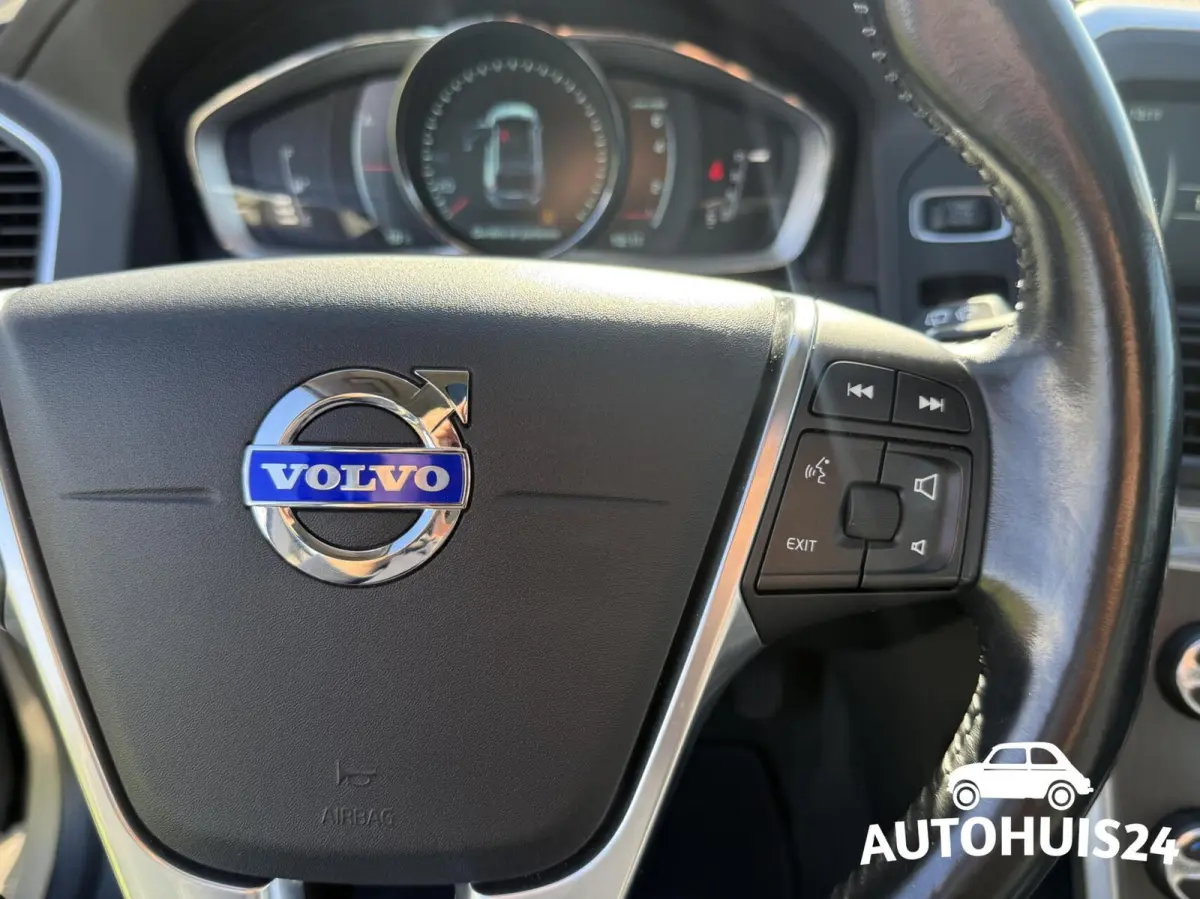 2.0 T5 FWD Summum ACC|PANODAK|KEYLESS|NL-AUTO|TREKHAAK