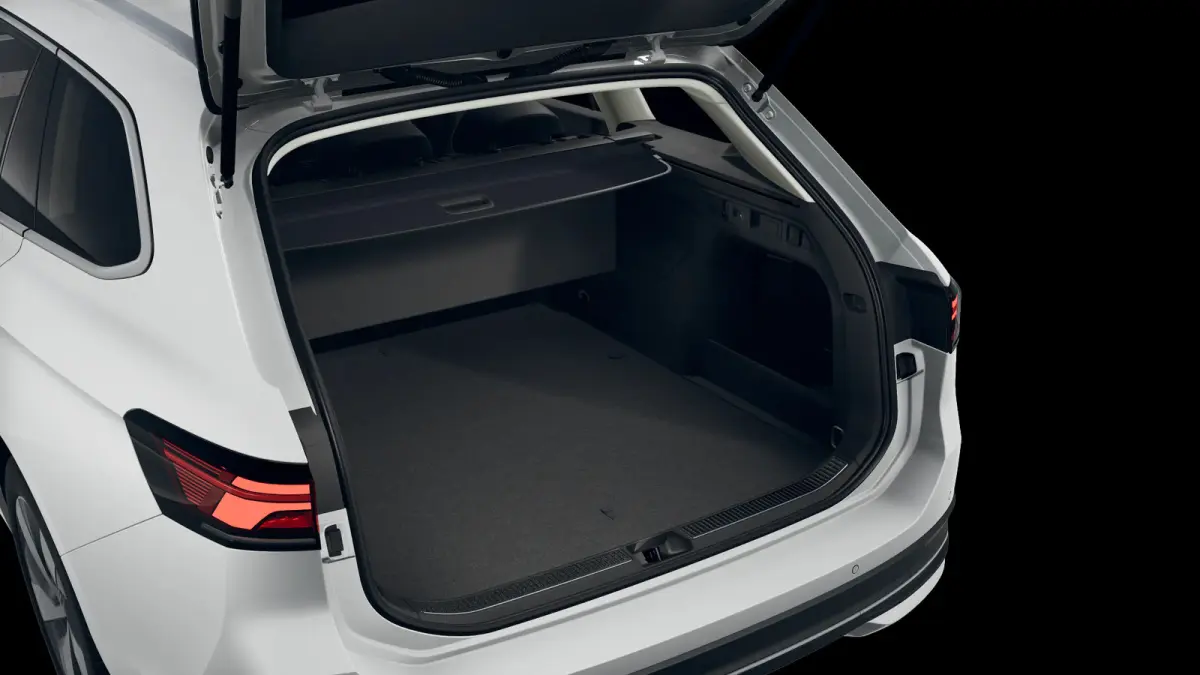 1.5 eHybrid Business | Wordt verwacht | Trekhaak | HUD | DCC | Stoel+stuurverwarming |
