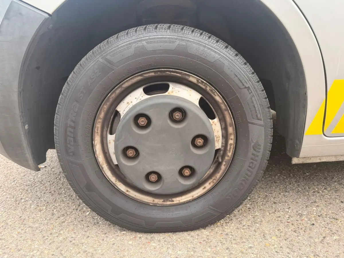 T35 2.3 dCi L4 DL Oprijwagen