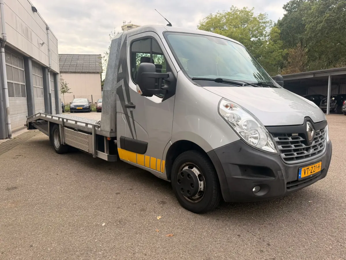 T35 2.3 dCi L4 DL Oprijwagen