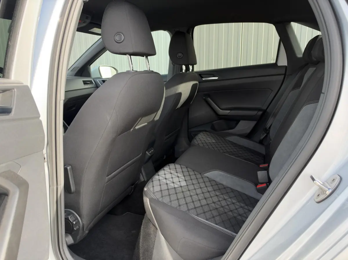 1.0 TSI R-Line Business|Trekhaak|NL-Auto