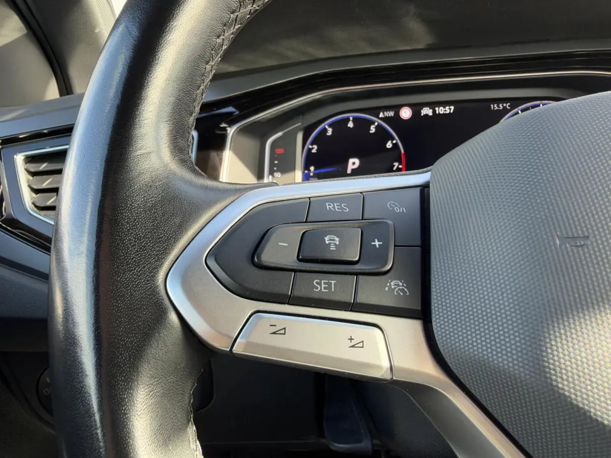 1.0 TSI R-Line Business|Trekhaak|NL-Auto