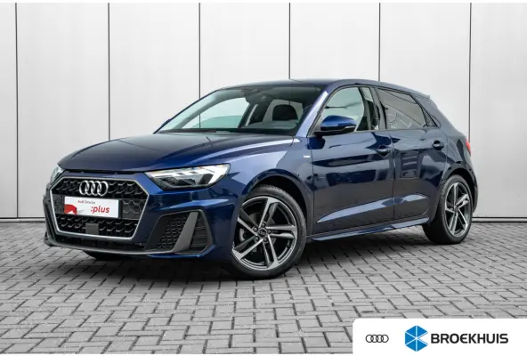 25 TFSI S edition 96 PK | Dodehoek detectie | Stoelverwarming | Adaptief Cruise Control | Privacy Glas