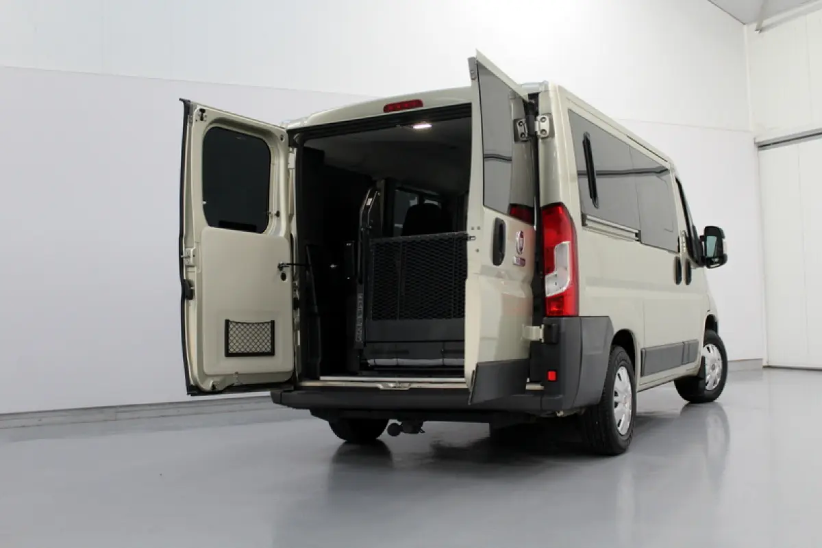 30 2.3 MultiJet L1H1, 131PK, ROLSTOELBUS MET LIFT | RIJKLAAR | AUTOMAAT | EURO 6 | 105.215 KM