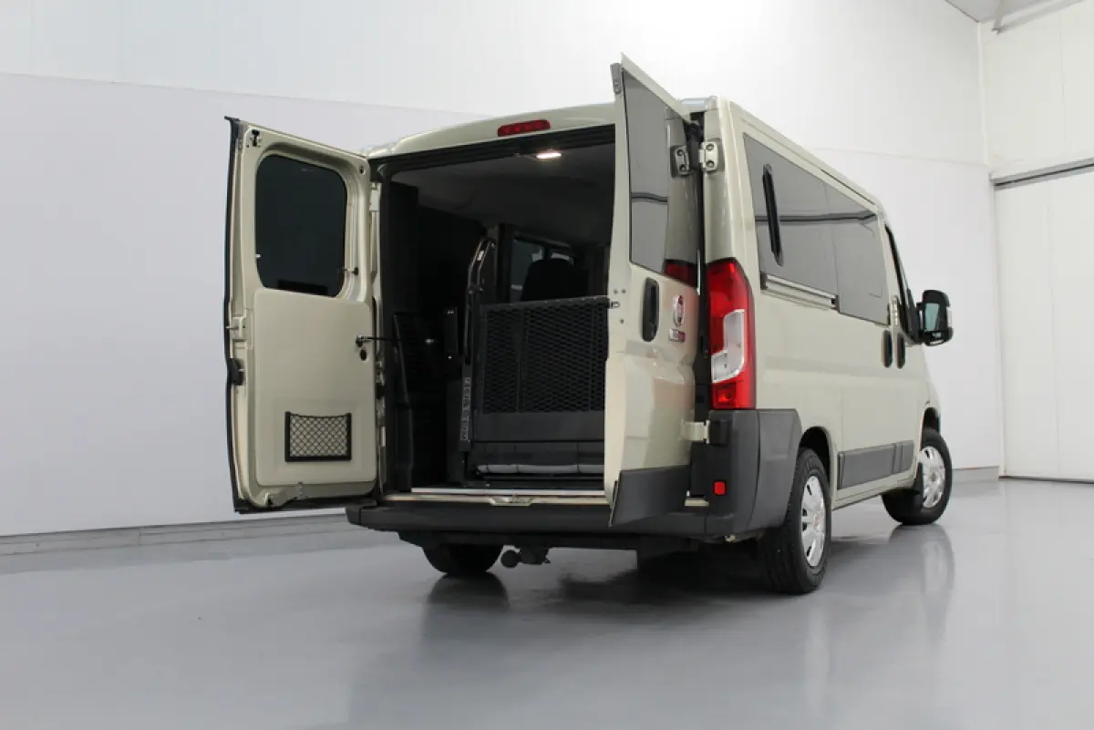 30 2.3 MultiJet L1H1, 131PK, ROLSTOELBUS MET LIFT | RIJKLAAR | AUTOMAAT | EURO 6 | 105.215 KM