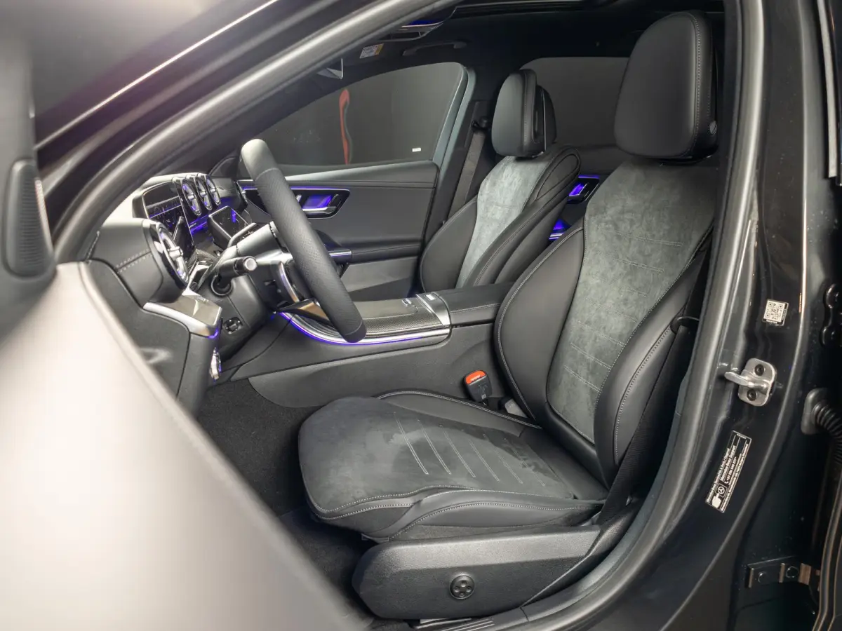 300 e Business Solution AMG Panorama dak | Trekhaak