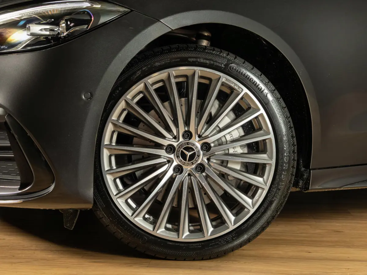 300 e Business Solution AMG Panorama dak | Trekhaak