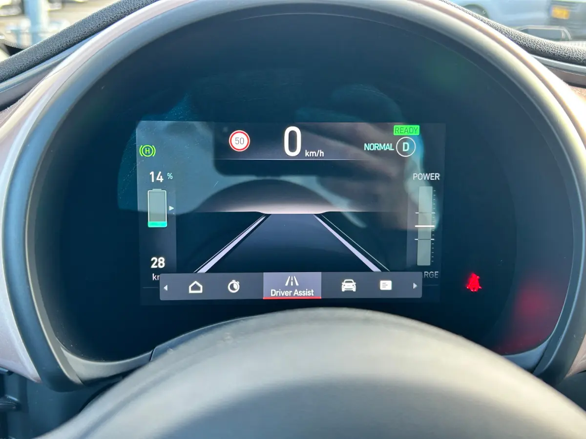 Passion 42 kWh Keyless Start | Apple CarPlay/Android Auto | Climate Controle | Cruise Controle | Lichtmetalen velgen | | Airco | Apple Carplay/Android Auto|telefoonintegratie premium | Boord
