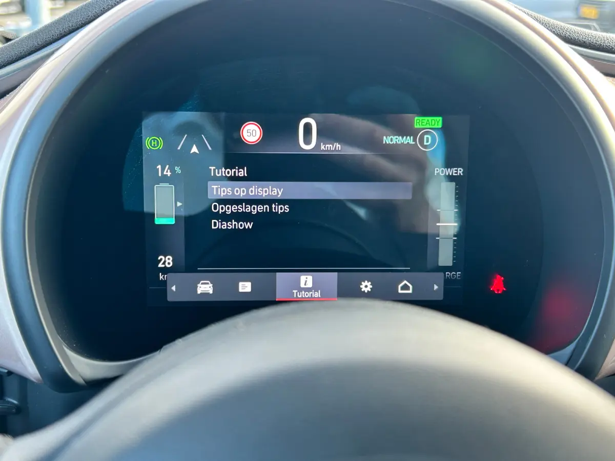 Passion 42 kWh Keyless Start | Apple CarPlay/Android Auto | Climate Controle | Cruise Controle | Lichtmetalen velgen | | Airco | Apple Carplay/Android Auto|telefoonintegratie premium | Boord