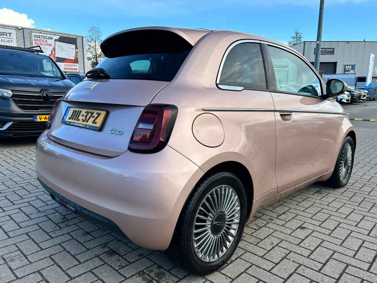 Passion 42 kWh Keyless Start | Apple CarPlay/Android Auto | Climate Controle | Cruise Controle | Lichtmetalen velgen | | Airco | Apple Carplay/Android Auto|telefoonintegratie premium | Boord