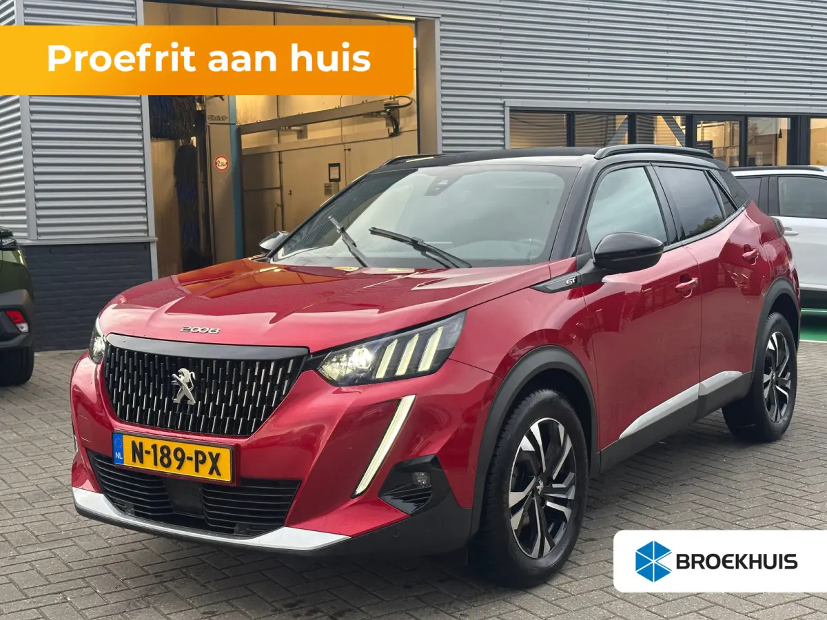 1.2 PureTech GT Stoelverwarming | Camera | Parkeersensoren Rondom | Carplay | Digitaal Dashboard | Climate | Cruise | Achteruitrijcamera | Afwijkende dakkleur | Airco (automatisch)
