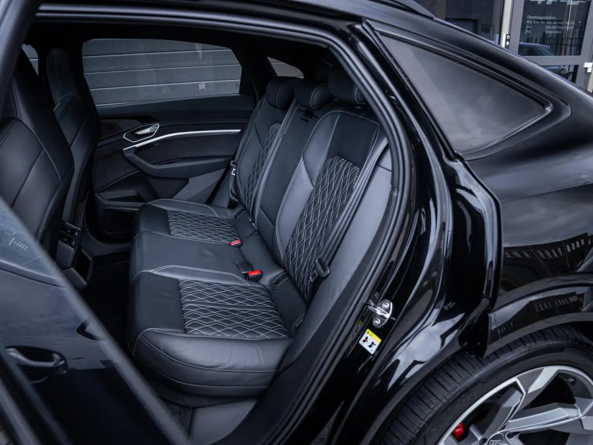SQ8 S quattro 115 kWh - Pano l Matrix l B&O l RS seats