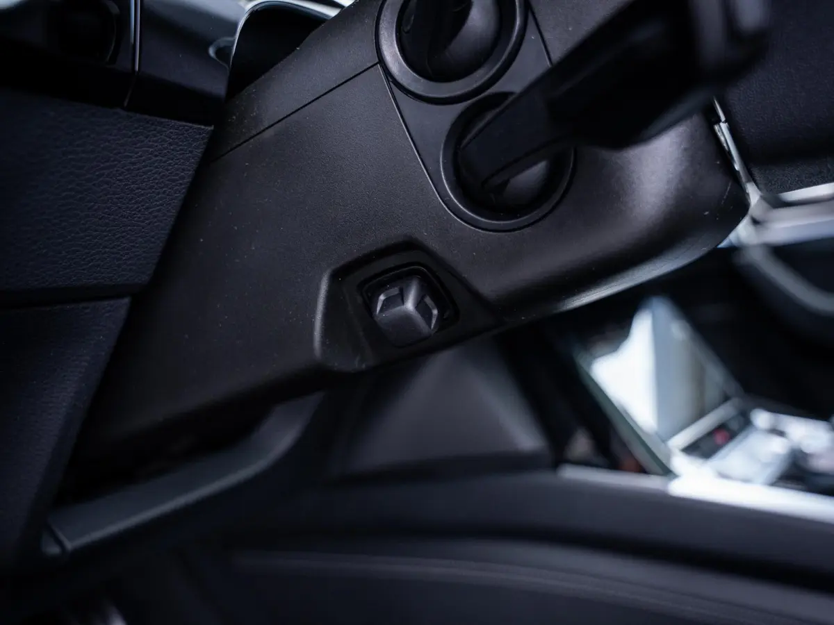 SQ8 S quattro 115 kWh - Pano l Matrix l B&O l RS seats