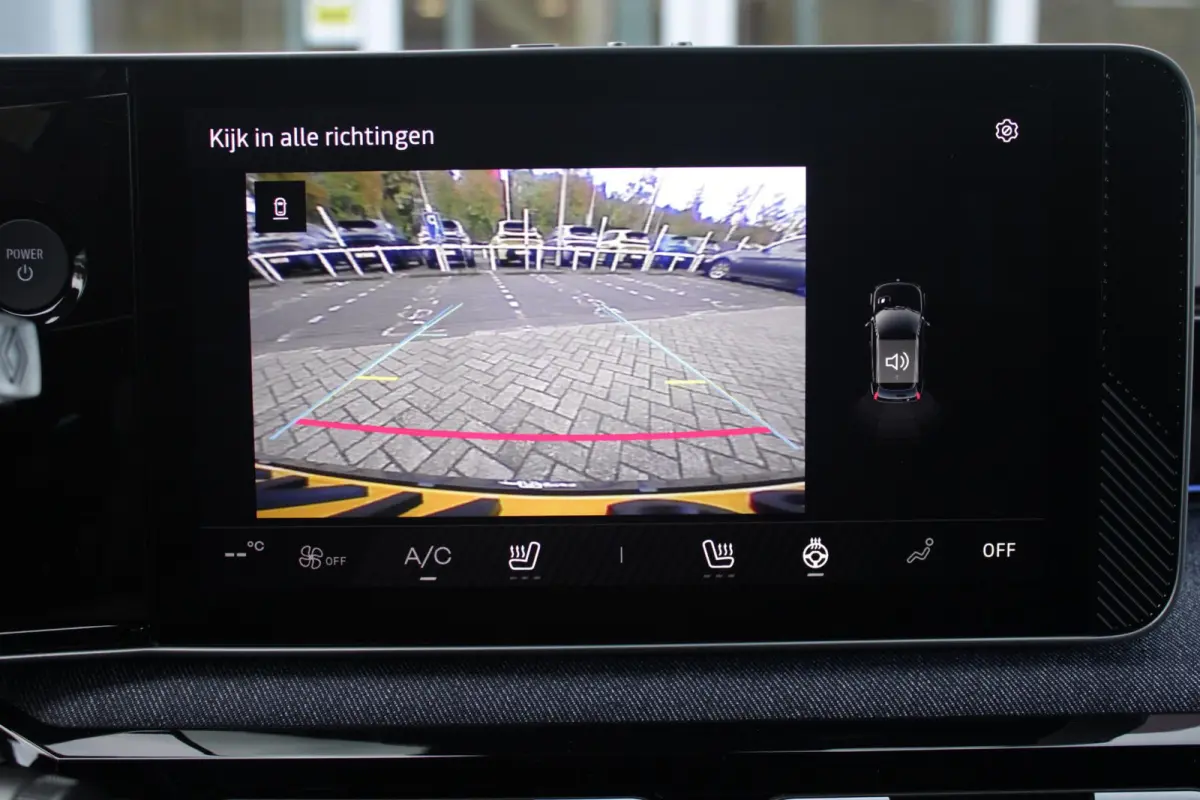 COMFORT RANGE TECHNO 150PK 52 kWh *NIEUWE AUTO!* | PACK WINTER TECHNO: (ELEKTRISCH VERWARMBARE VOORSTOELEN, ELEKTRISCH VERWARMBAAR STUURWIEL, BESTUUDERSSTOEL MET ELEKTRSCH VERSTELBARE LENDES