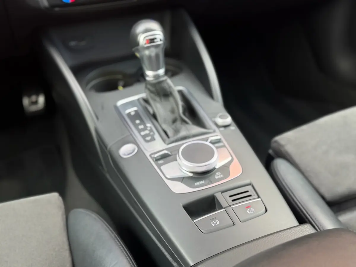 2.0 TFSI quattro Pano Virtual Carplay Camera