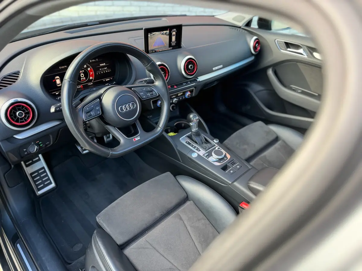 2.0 TFSI quattro Pano Virtual Carplay Camera