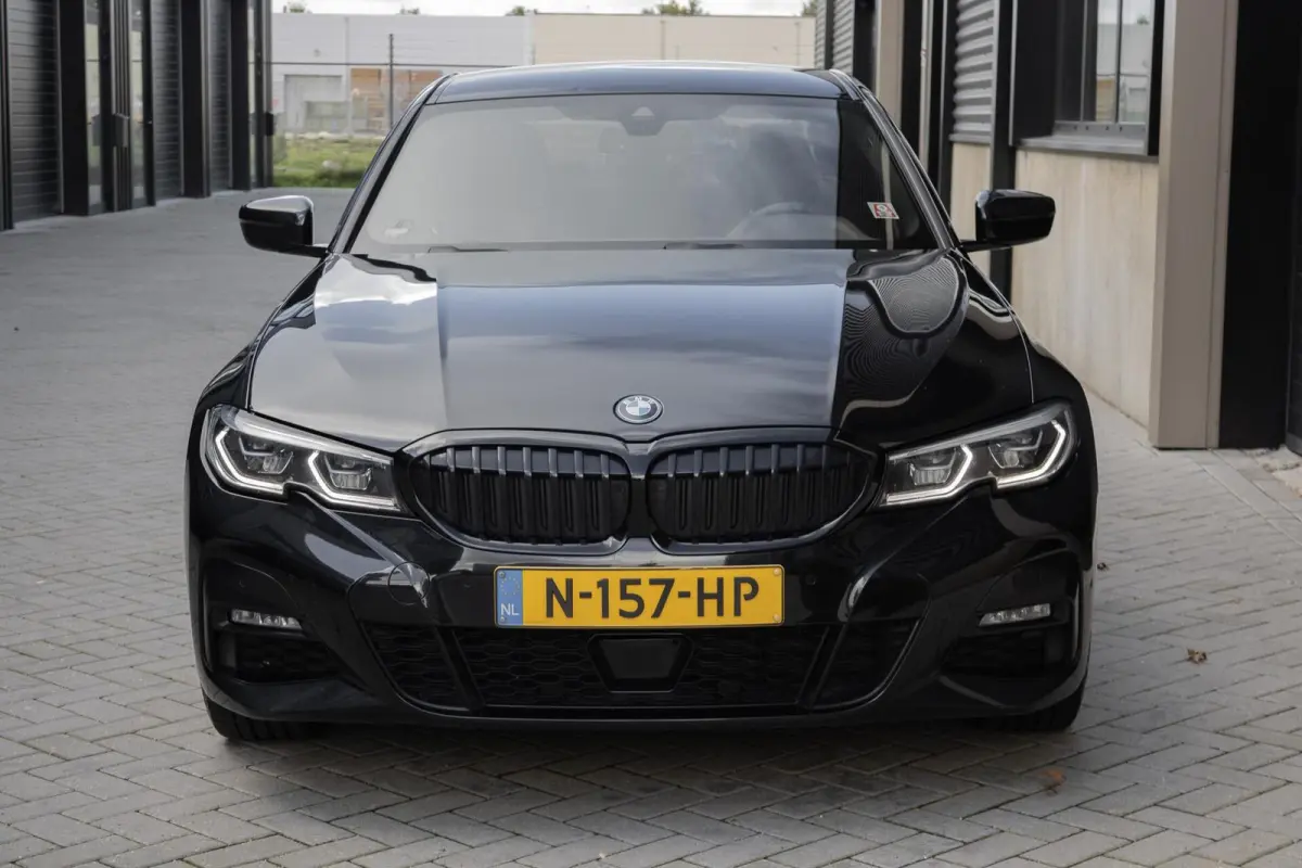 320e M-Sport High Executive | LASER | CARPLAY | LEER | STOELVERWARMING