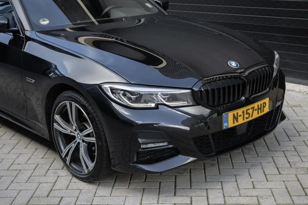 320e M-Sport High Executive | LASER | CARPLAY | LEER | STOELVERWARMING