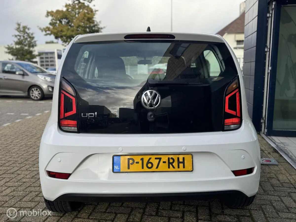 Up! 1.0 BMT high up! Regensensor|Parkeersensor|Lage km!