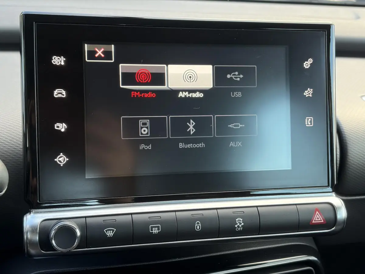 1.2 PureTech Feel ✓2 Eigenaar✓D-riem vv in 05-2021✓Navi✓Clima✓Cruise✓Pdc✓110pk✓Lm velgen✓N.A.P✓Apk tot 02-2027