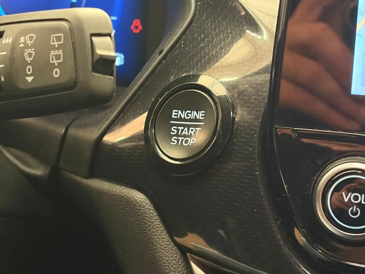 1.0 EcoBoost ST-Line | Achteruitrijcamera | Airco (automatisch) | Apple Carplay/Android Auto|telefoonintegratie premium