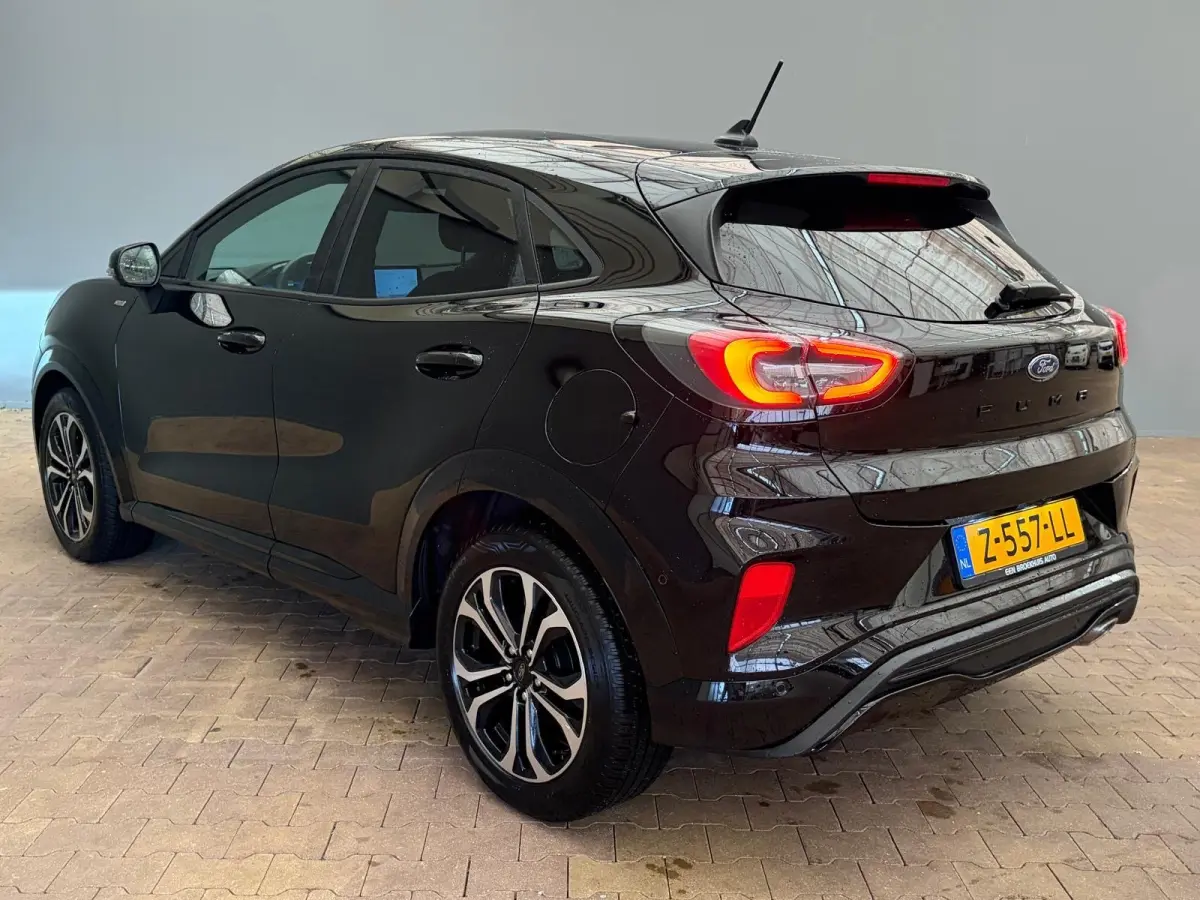 1.0 EcoBoost ST-Line | Achteruitrijcamera | Airco (automatisch) | Apple Carplay/Android Auto|telefoonintegratie premium