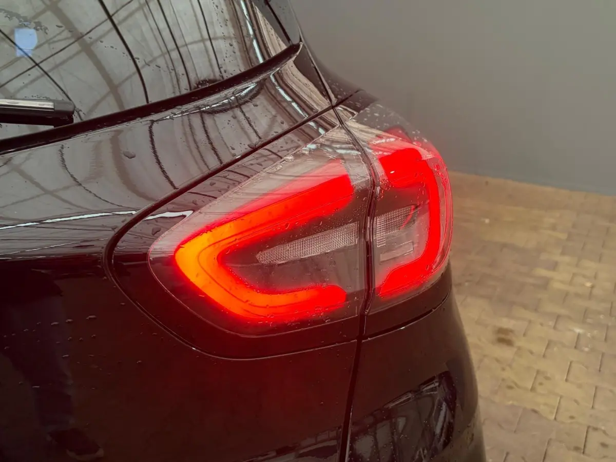 1.0 EcoBoost ST-Line | Achteruitrijcamera | Airco (automatisch) | Apple Carplay/Android Auto|telefoonintegratie premium