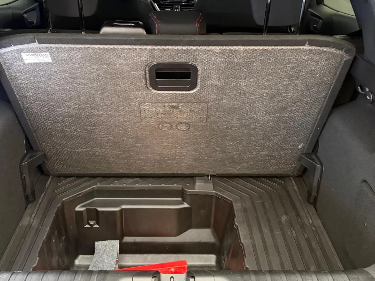 1.0 EcoBoost ST-Line | Achteruitrijcamera | Airco (automatisch) | Apple Carplay/Android Auto|telefoonintegratie premium