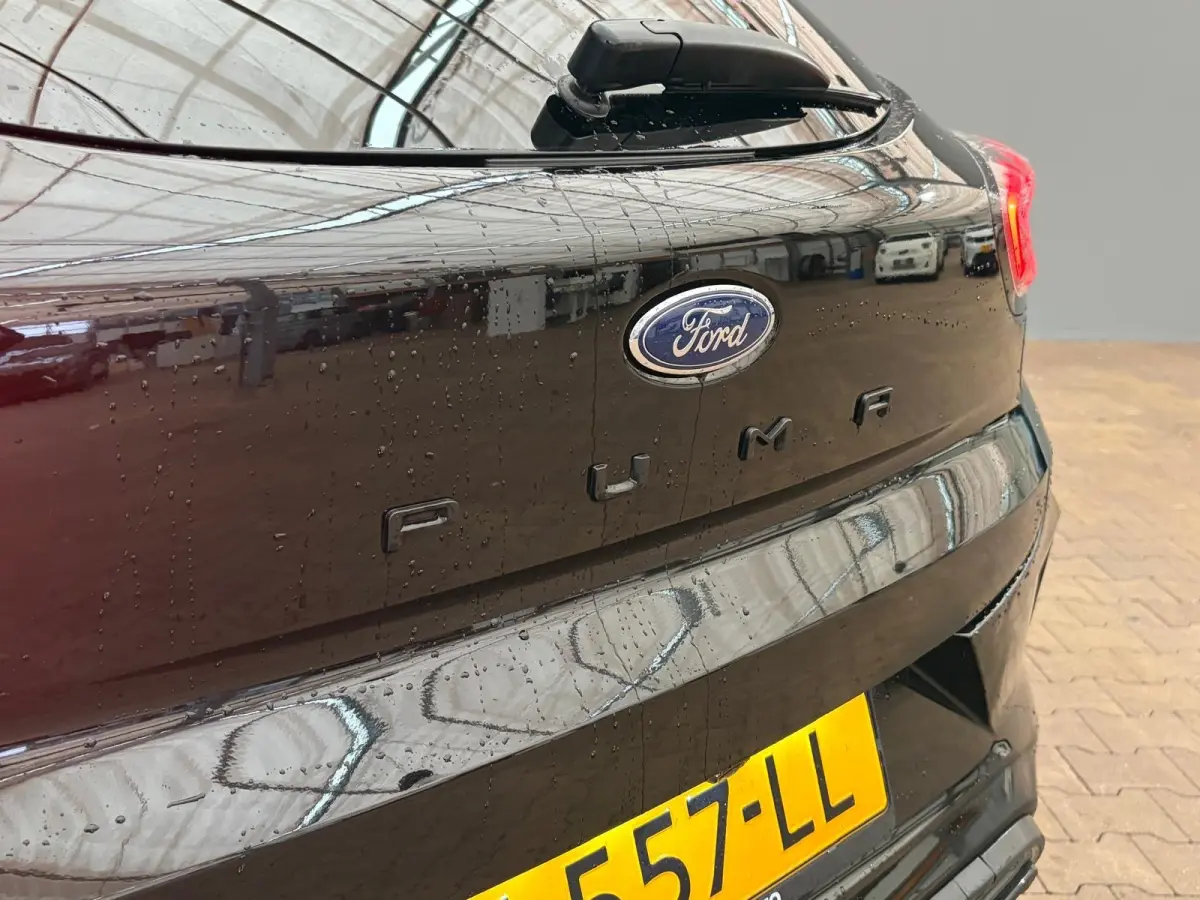 1.0 EcoBoost ST-Line | Achteruitrijcamera | Airco (automatisch) | Apple Carplay/Android Auto|telefoonintegratie premium