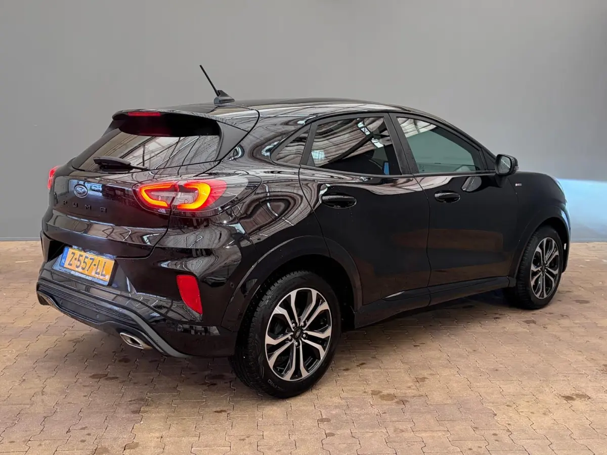 1.0 EcoBoost ST-Line | Achteruitrijcamera | Airco (automatisch) | Apple Carplay/Android Auto|telefoonintegratie premium