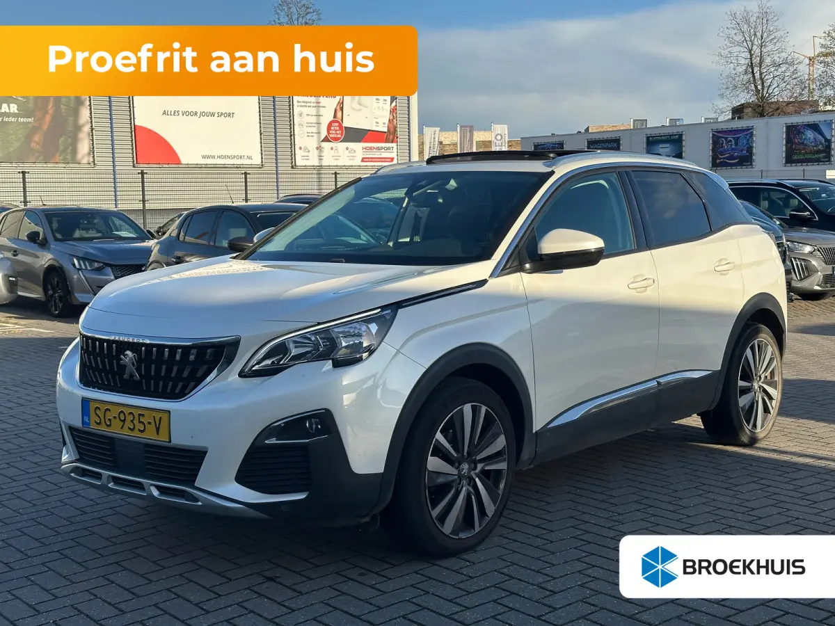 1.2 PureTech Blue Lease Premium Panorama Dak | 19" Lichtmetaal | Camera | Parkeersensoren | 19" Lichtmetaal | Leder/Stof | Digitaal Dashboard | Achteruitrijcamera | Apple Carplay/Android Aut
