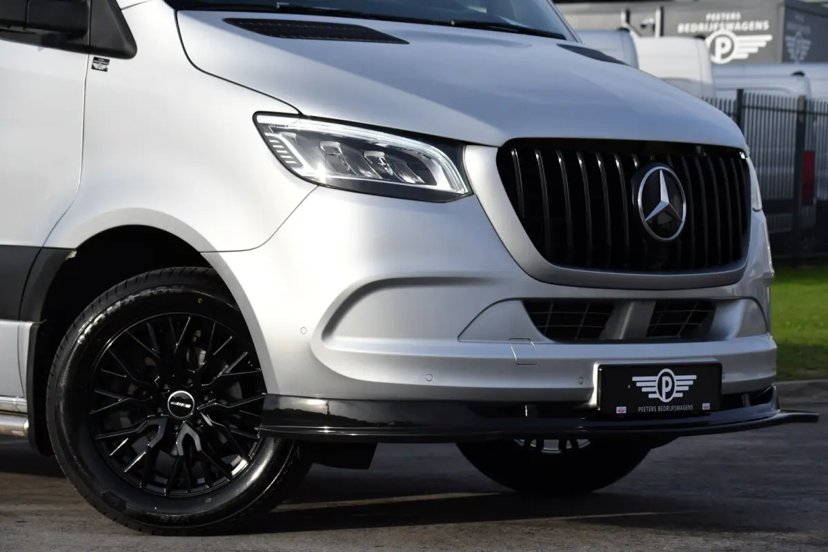 316 2.2 CDI L2H2 PB Edition Full Options! 360 Camera, Cruise, LED, Carplay, 10,5'' Mbux, Stoelverwarming, NAVI, Automaat, Uniek!
