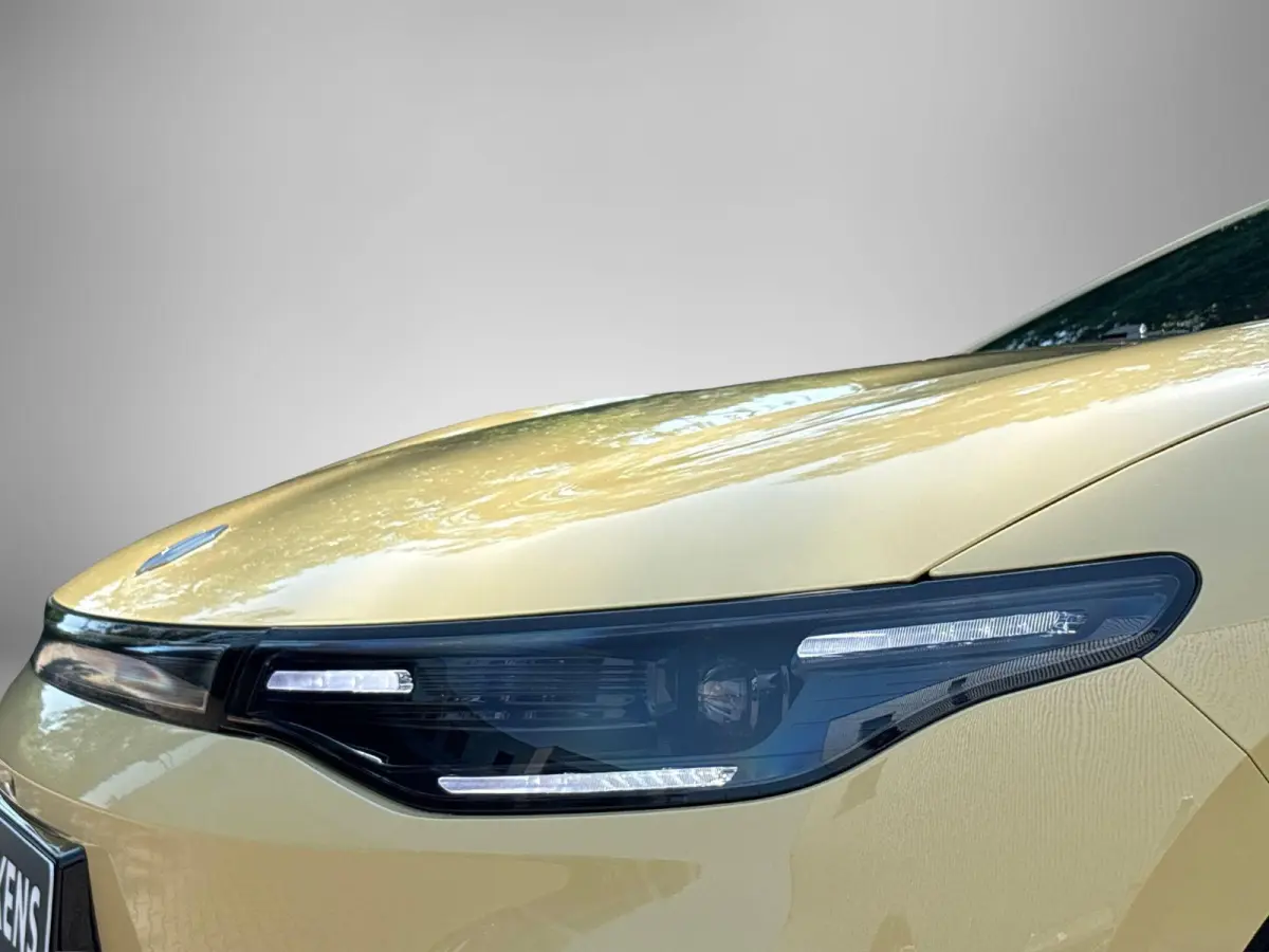 ProMax Design 67.1 kWh 218pk | DEMO | 480 km actieradius (WLTP) | Navigatie | Panorama dak | Elektrisch verstelbare stoelen | Stoel en stuurwielverwarming | 19" lichtmetalen velgen
