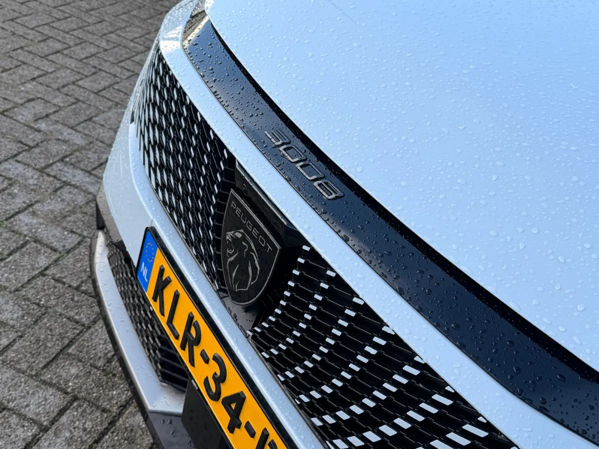 1.6 plug-in Hybrid 225 GT | DEMO DEAL | Schuifdak | Masasge | 360 Camera | Alcantara | Carplay | Memory | elektr. Klep | Matrix | Keyless | Stoel+Stuurverwarming | Adapt. Cruise