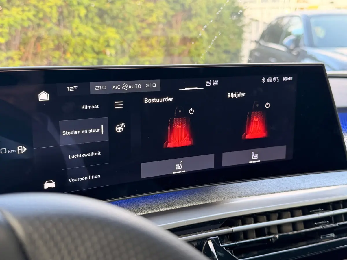 1.6 plug-in Hybrid 225 GT | DEMO DEAL | Schuifdak | Masasge | 360 Camera | Alcantara | Carplay | Memory | elektr. Klep | Matrix | Keyless | Stoel+Stuurverwarming | Adapt. Cruise
