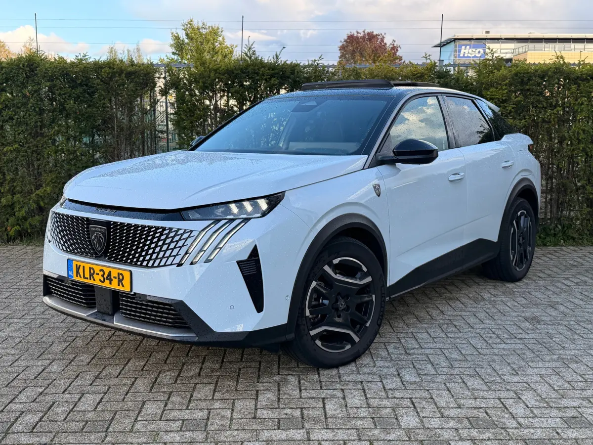 1.6 plug-in Hybrid 225 GT | DEMO DEAL | Schuifdak | Masasge | 360 Camera | Alcantara | Carplay | Memory | elektr. Klep | Matrix | Keyless | Stoel+Stuurverwarming | Adapt. Cruise