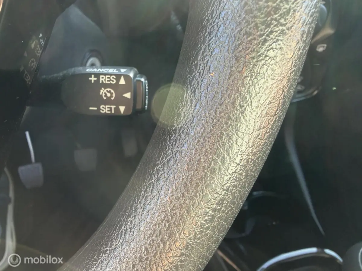 1.0 VTi Feel Speedlim Apple Carplay Nap Btw Airco