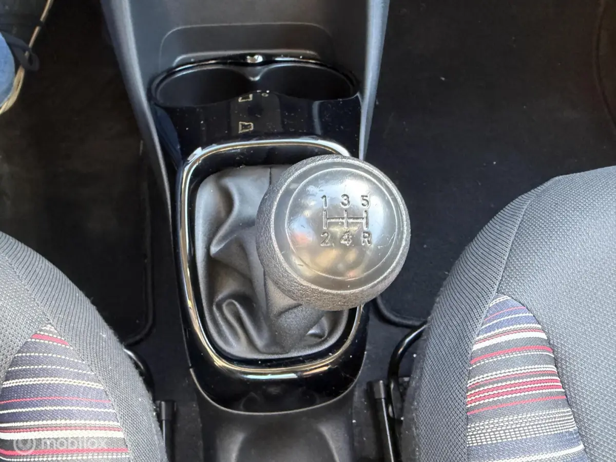 1.0 VTi Feel Speedlim Apple Carplay Nap Btw Airco
