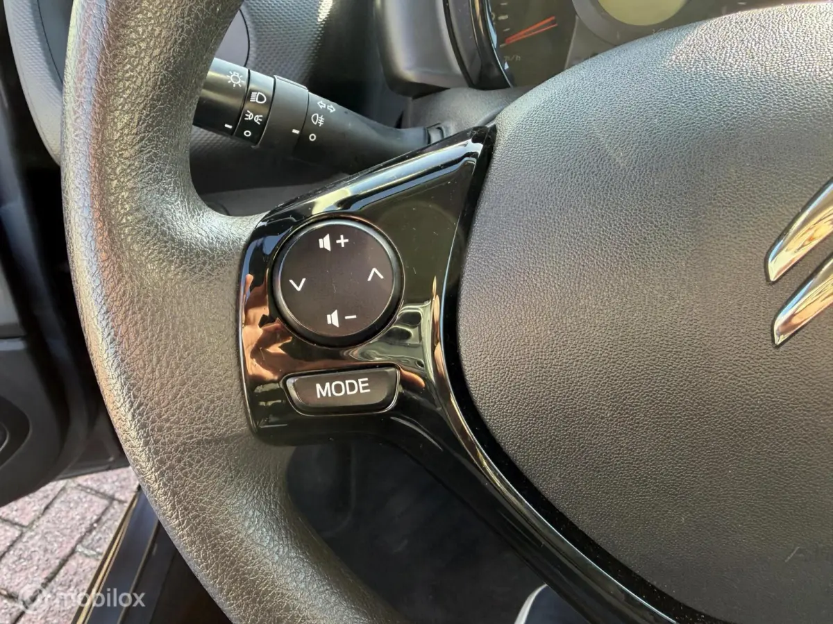1.0 VTi Feel Speedlim Apple Carplay Nap Btw Airco