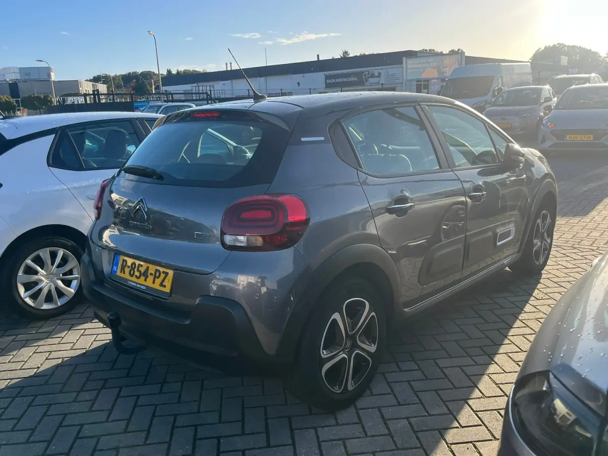 1.2 PureTech Shine Business | Bluetooth telefoonvoorbereiding | Cruise control | Keyless entry/start