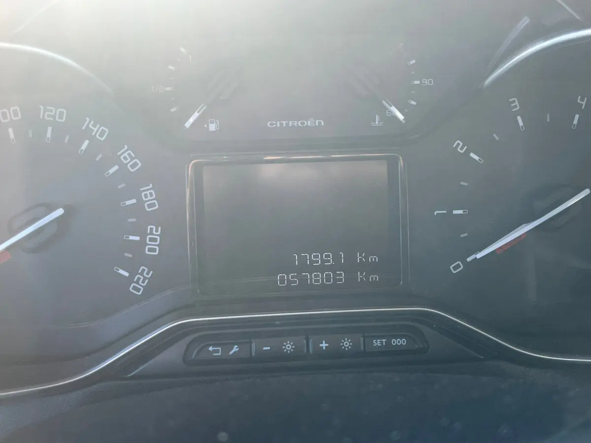 1.2 PureTech Shine Business | Bluetooth telefoonvoorbereiding | Cruise control | Keyless entry/start