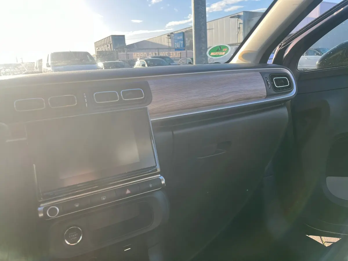 1.2 PureTech Shine Business | Bluetooth telefoonvoorbereiding | Cruise control | Keyless entry/start