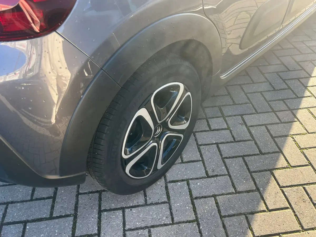 1.2 PureTech Shine Business | Bluetooth telefoonvoorbereiding | Cruise control | Keyless entry/start