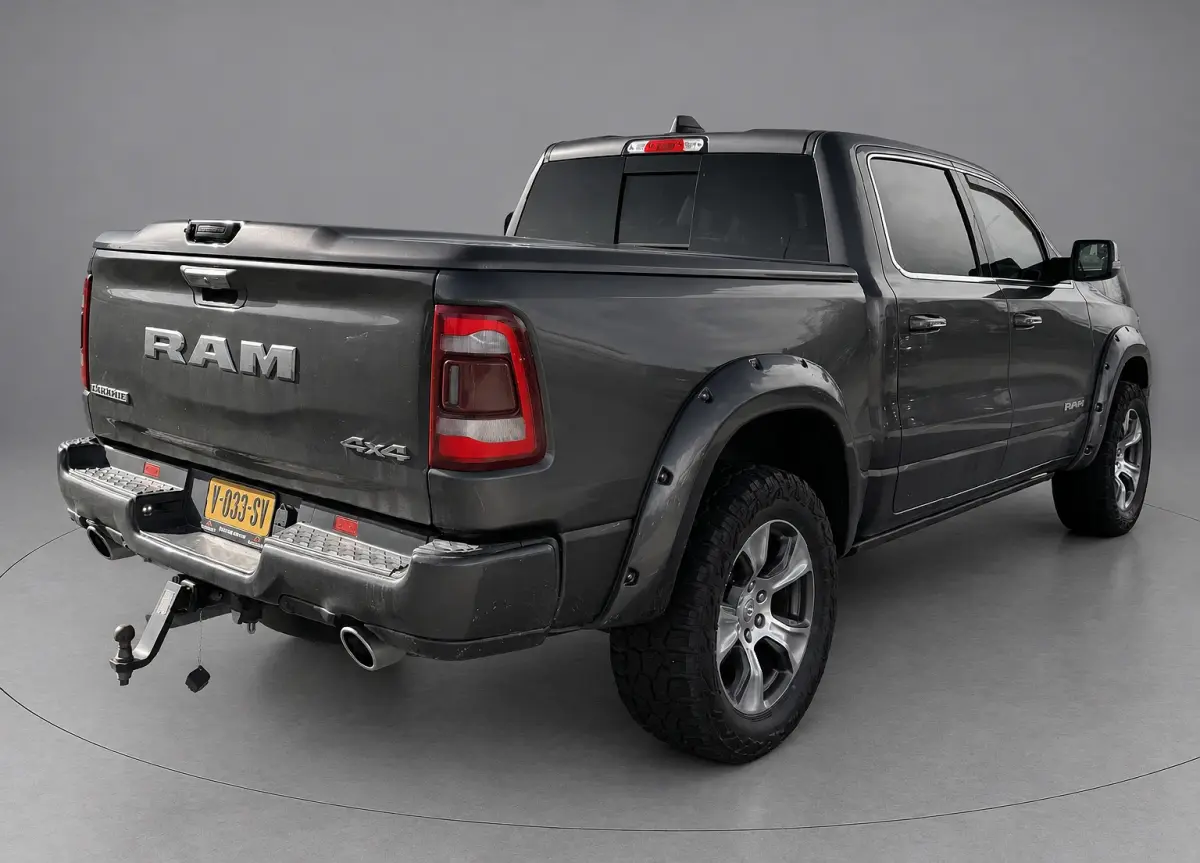 1500 5.7 V8 4x4 Crew Cab 5'7 Laramie Camera, Luchtvering, Carplay, LED, Leder, Stoelverwarmong, H&K, Stoelverkoeling, 3500kg Trekhaak, Uniek!