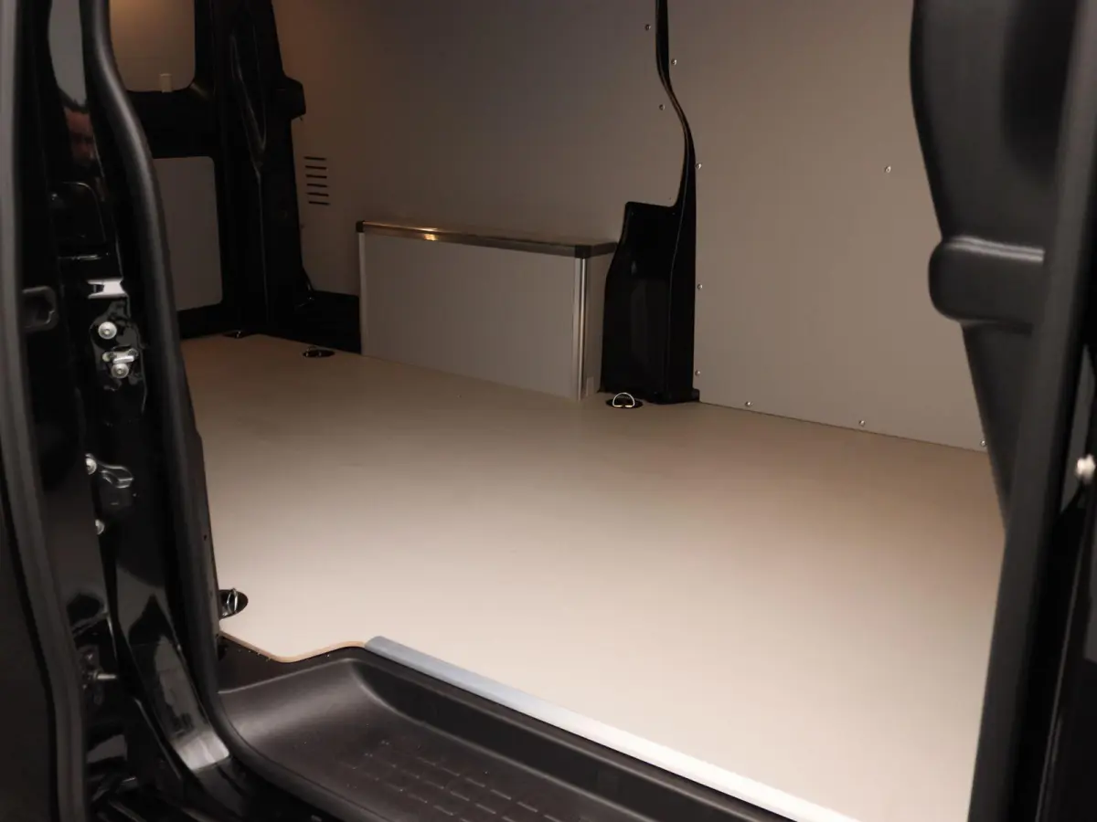 L3 75 kWh DEMOVOORDEEL | Camera | Cruise Control | Apple Carplay&Android Auto | Sensoren Achter | Betimmering | Automaat | 2+6 jaar garantie!
