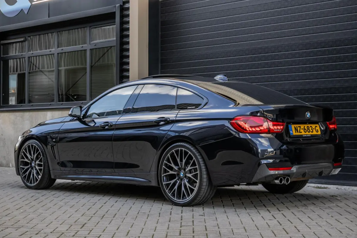 420i M-Sport | PANO | 20" | CARPLAY | LEER | VIRTUAL