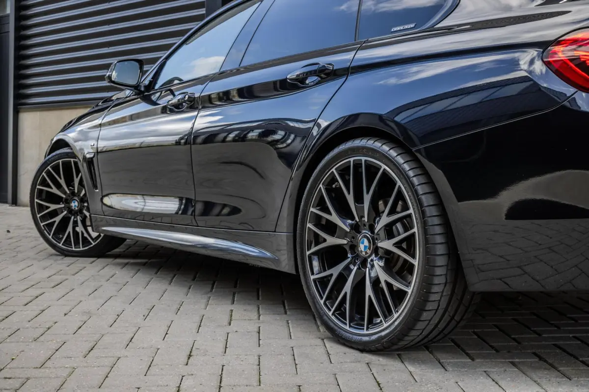 420i M-Sport | PANO | 20" | CARPLAY | LEER | VIRTUAL