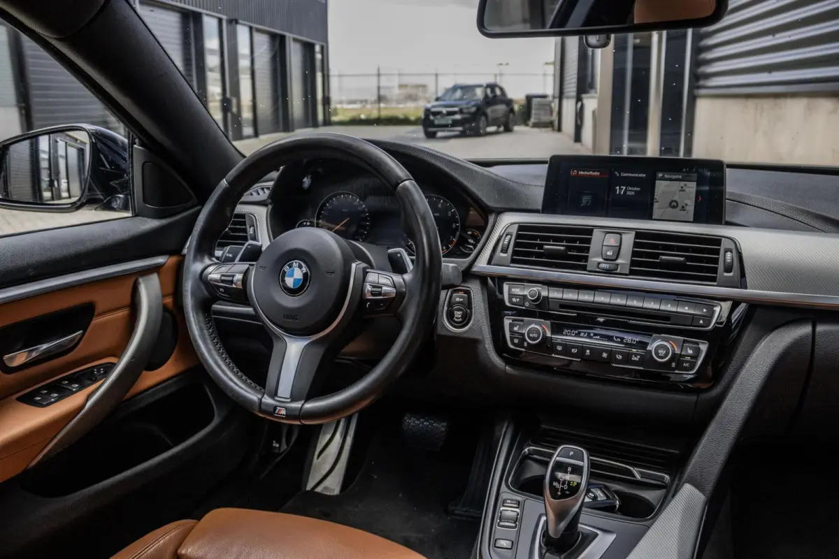 420i M-Sport | PANO | 20" | CARPLAY | LEER | VIRTUAL